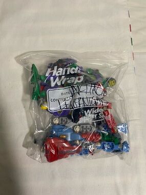 LEGO Knights Kingdom Partial Lot Figured Lot Weapons Cards